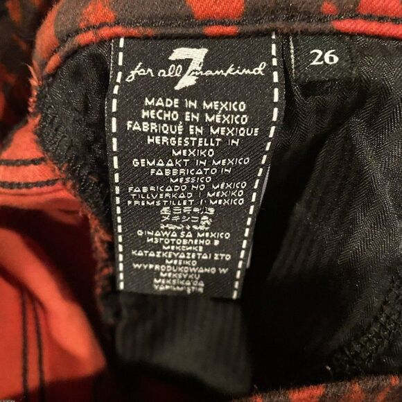 7 For All Mankind Red Leopard Jeans size 26 Stretch - Picture 5 of 5